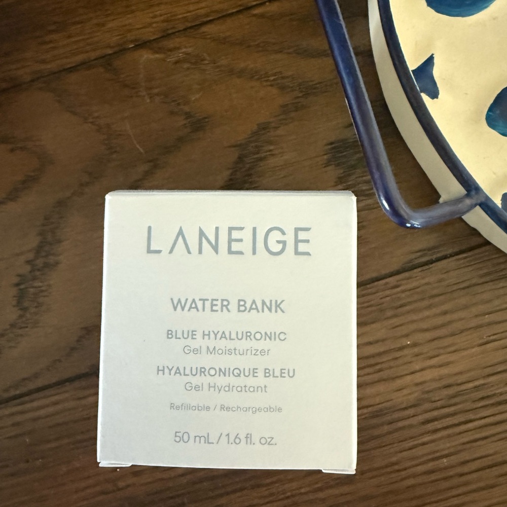LANEIGE Water Bank Hyaluronic Cream - Soft Blue - Picture 4 of 4